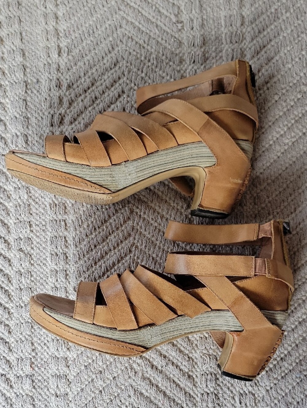 Antelope Mustard Yellow Gladiator Strappy Platform Sandals EU 39 - Picture 4 of 7